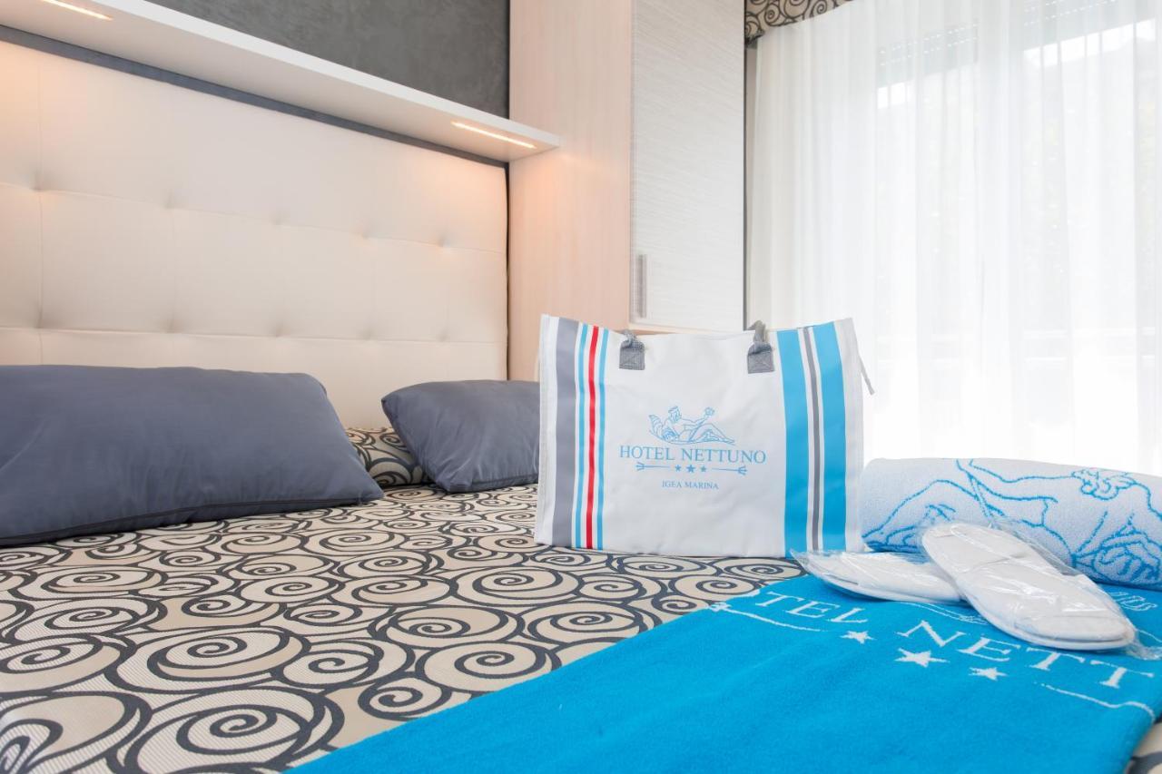 Hotel Nettuno Bellaria-Igea Marina Exterior photo